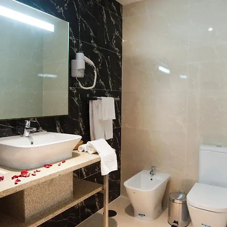 Palace E - Termas De Sao Miguel 4*