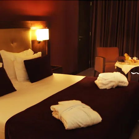 Palace E - Termas De Sao Miguel Fornos de Algodres